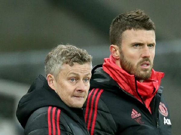 Solskjaer nhắm 3 SAO 119 triệu bảng trợ giúp De Gea