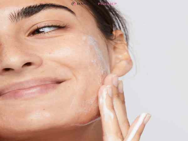 Sử dụng một lượng kem chống nắng vừa đủ