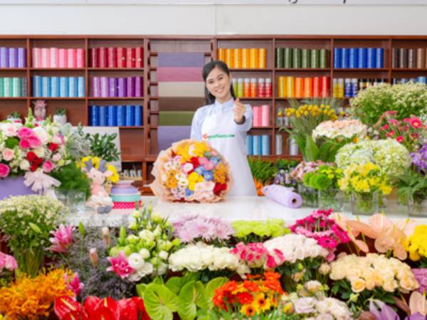 Làm giàu từ kinh doanh hoa tươi với chiến lược hút khách