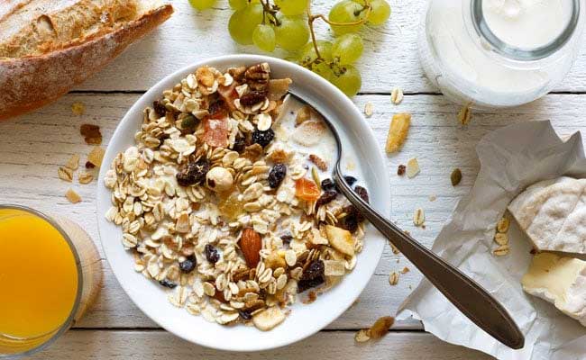 Thực đơn giảm cân với Yến mạch ngày 1: