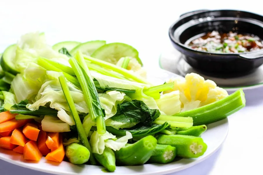 Thực đơn giảm cân 1 tuần với rau luộc