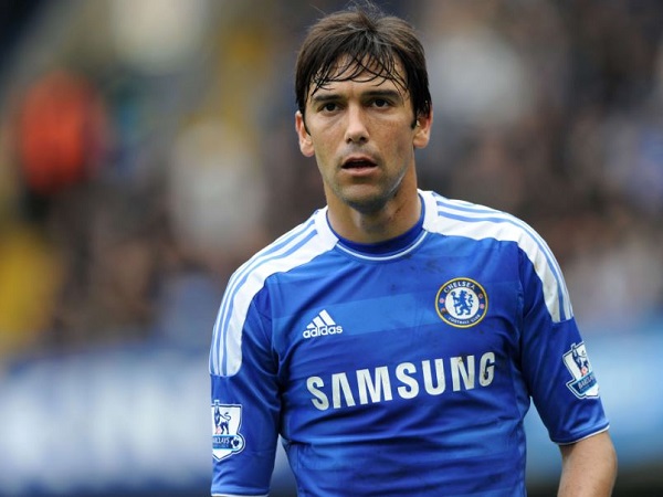 Paulo Ferreira là cầu thủ Bồ Đào Nha đá cho Chelsea 1 thời