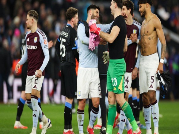 Aston Villa viết tiếp câu chuyện cổ tích tại Champions League