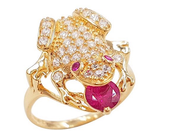 Ý nghĩa của nhẫn con cóc ngậm ngọc trong phong thủy