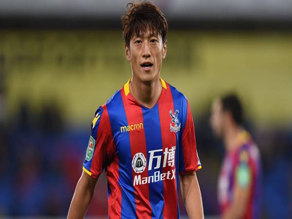 Chung-yong Lee – Cầu thủ Hàn Quốc tại Anh